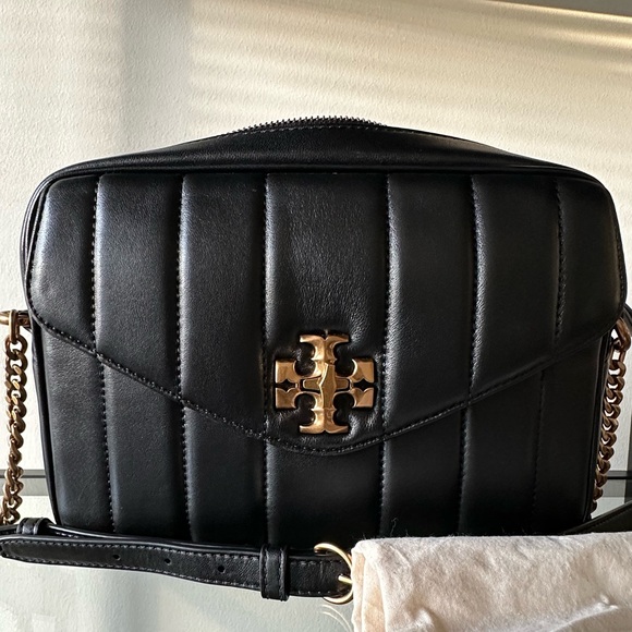 Tory Burch Kira quilted camera bag - Picture 3 of 8